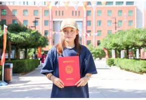 男人艹女人的逼网站【新生报到】“北音温度”助力梦想起航！